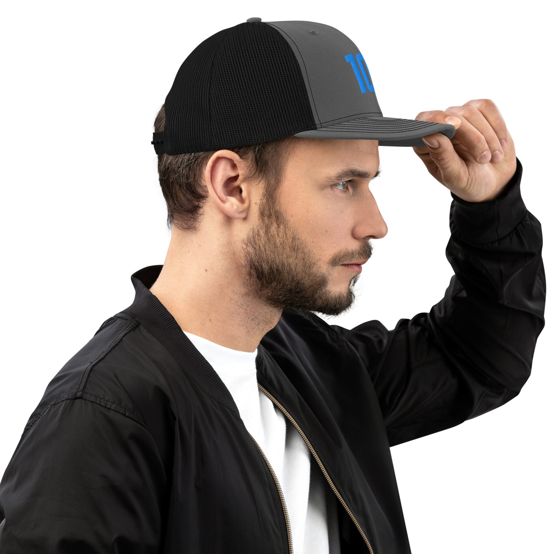 a man wearing a black and grey hat with the 10X logo on it