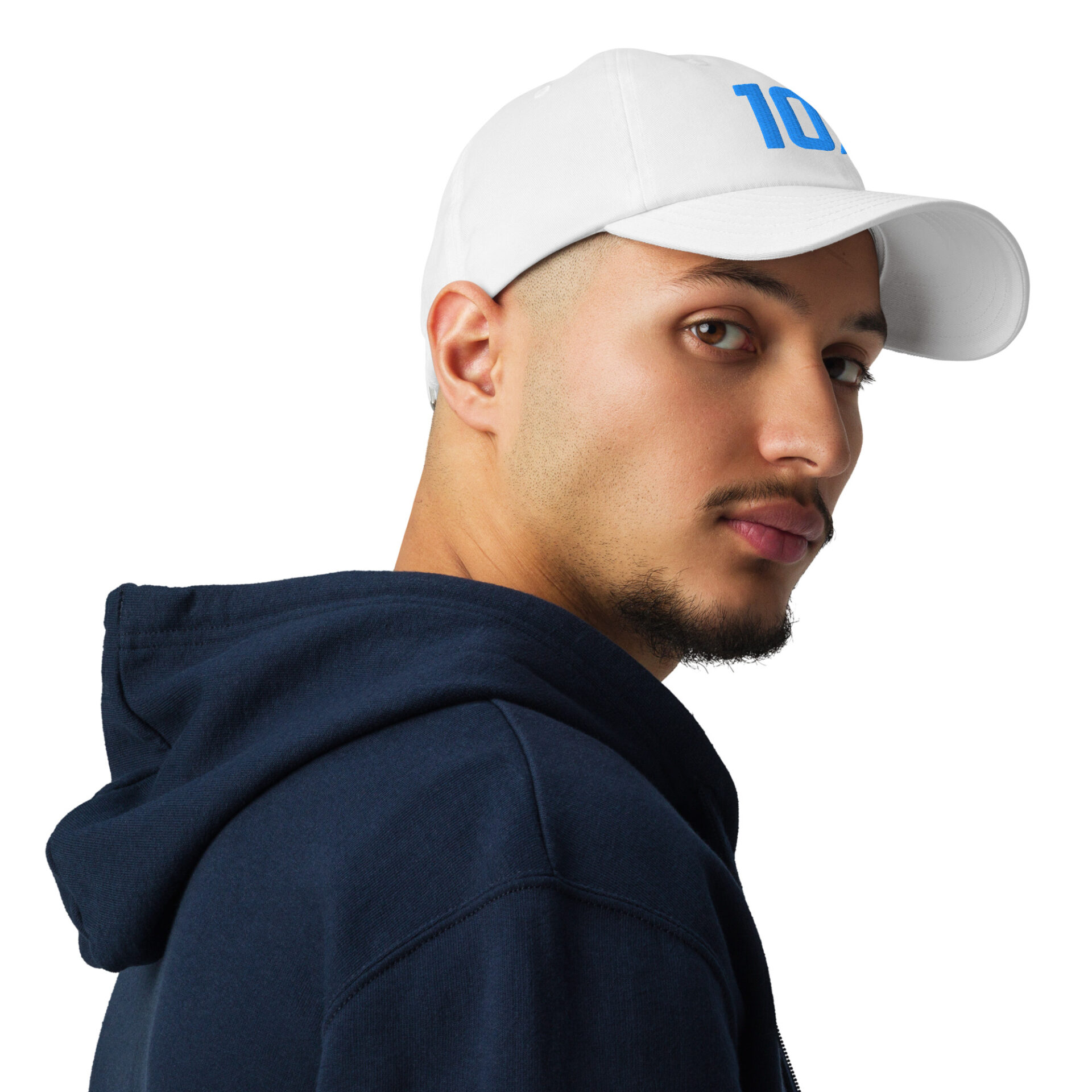 a man wearing a white hat with the 10X logo on it in blue